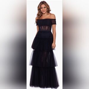 Betsy & Adam KAI" OFF THE SHOULDER TIERED MESH BALL GOWN NWT size 2 black